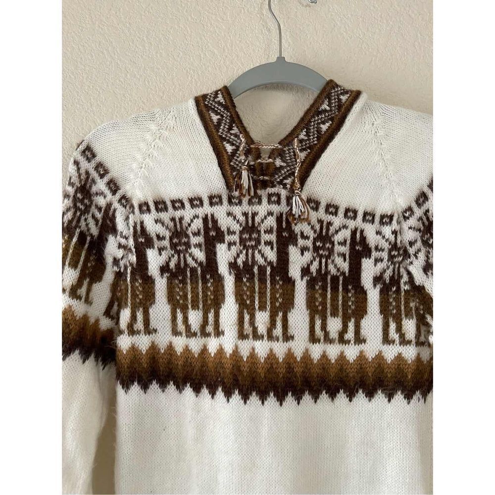 Vintage 100% Alpaca fringe hoodie sweater small - Picture 6 of 7